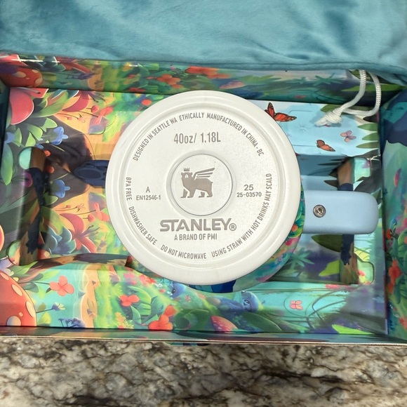 Stanley Sky Blue Mug with Vibrant Nature Design - Picture 5 of 5